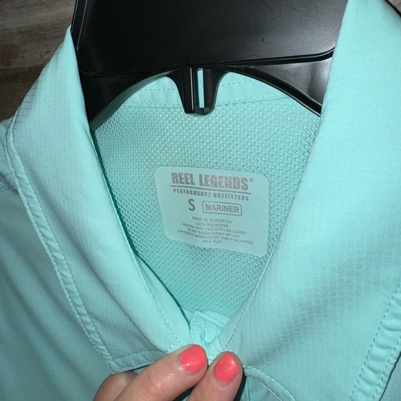 Reel Legend- womens small-performance outfitter- Mariner - Picture 3 of 6